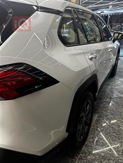 تويوتا راف 4